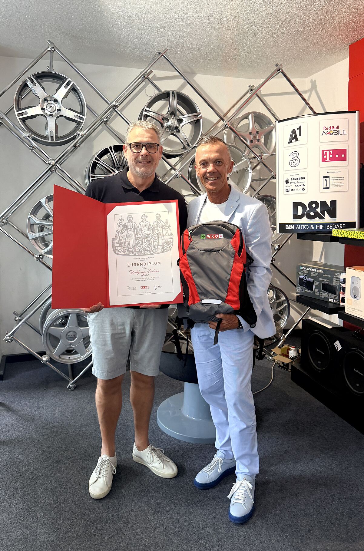 Wolfgang Nicolussi und Otmar Ladner, WK-Bezirksstellenleiter Landeck