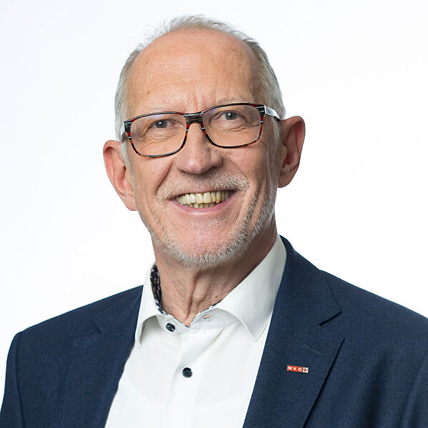 Reinhard Mayr