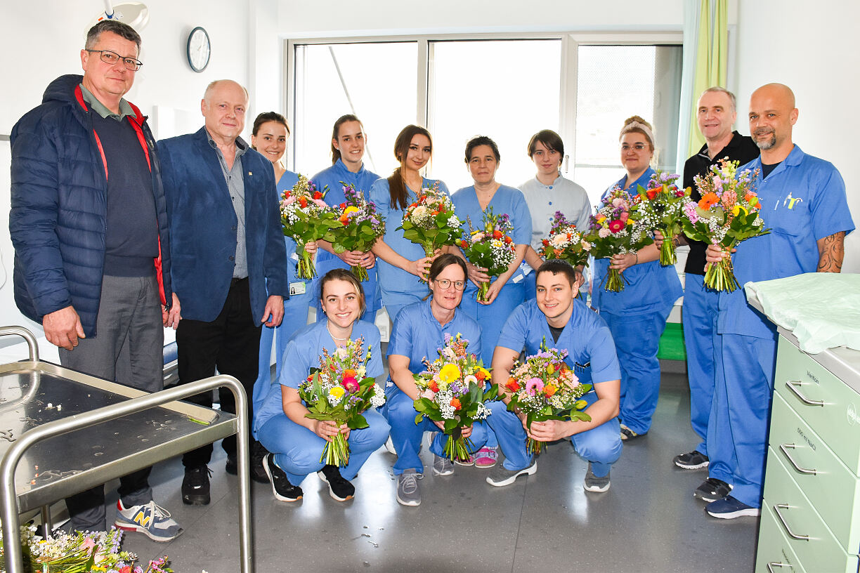 Herzensangelegenheit: Zeichen der Wertschätzung für das Pflege-Team der Tirol Kliniken