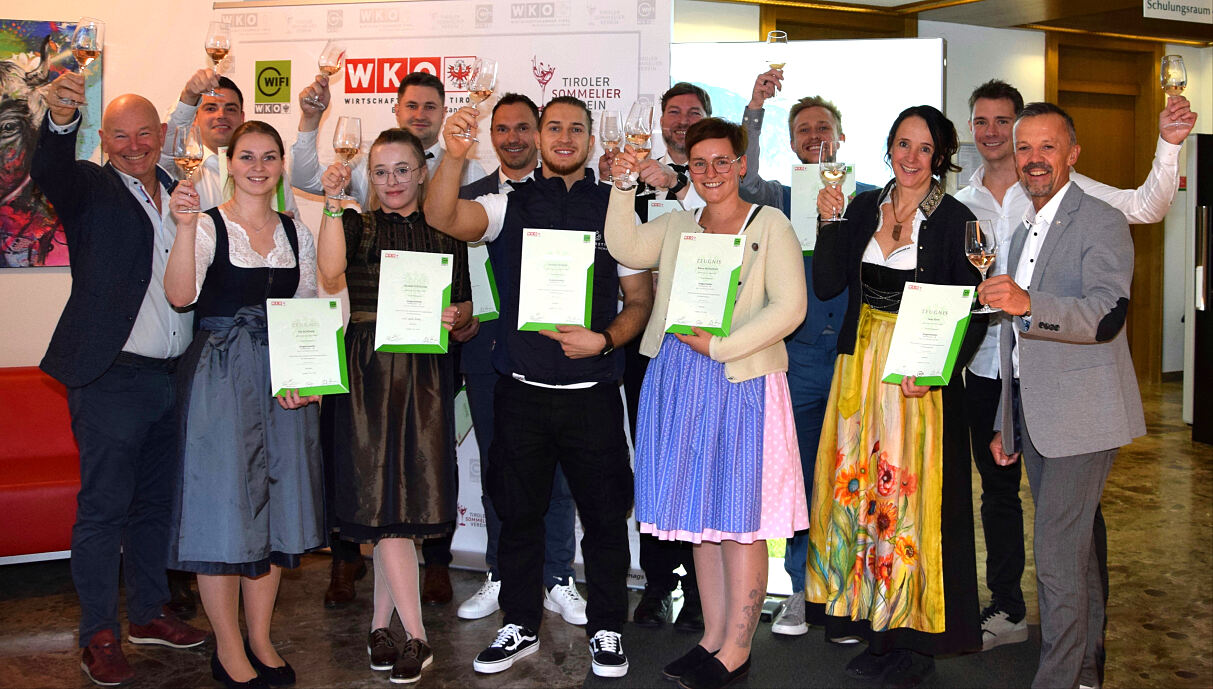 Erfolgreicher Abschluss der Jungsommelier-Ausbildung am WIFI Landeck Oberland