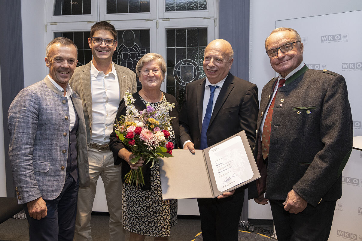 Konrad-Traxl_Gratulanten